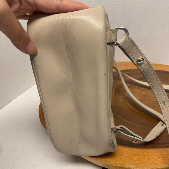 LongChamp Vintage Cream Leather Mini Backpack main image 10